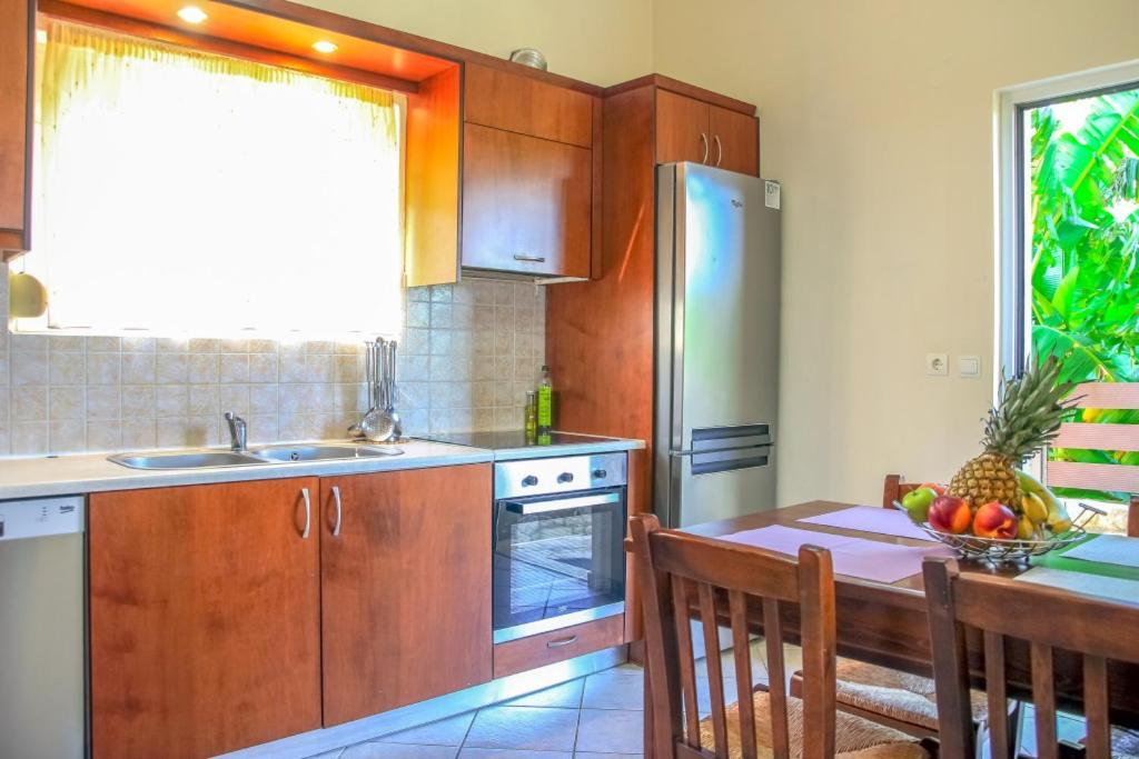 Villa Panagiotis Chania ダラトソ エクステリア 写真